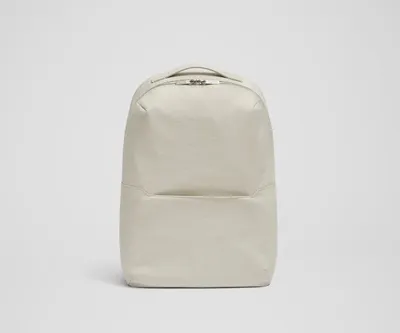 Away The Everywhere Zip Backpack