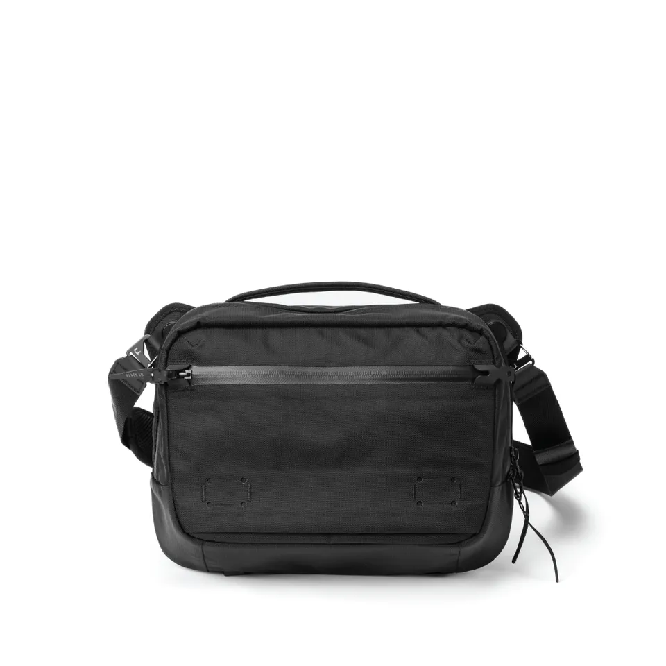 Black Ember Grip-Sling 09