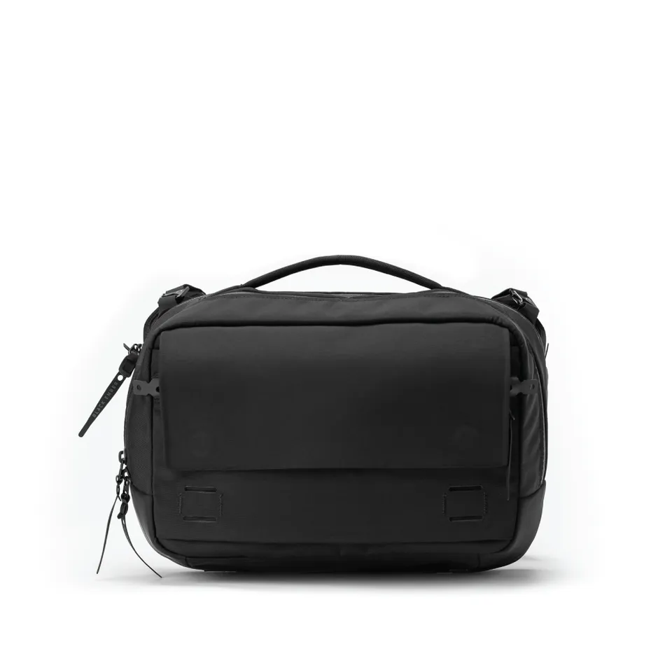 Black Ember Grip-Sling 12