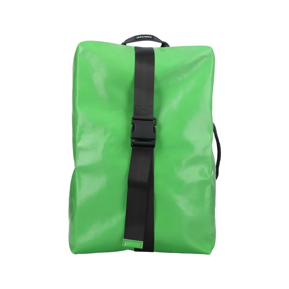 Freitag F512 Voyager