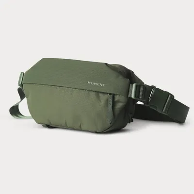 Moment Everything Sling 2L