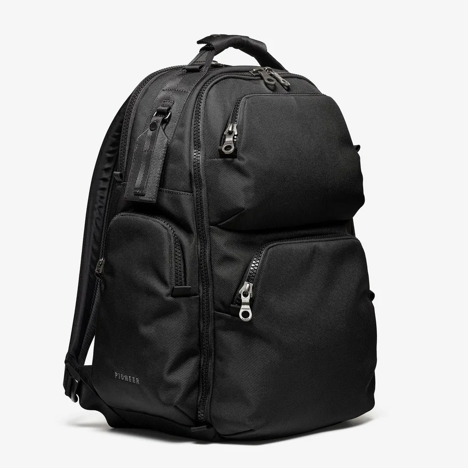 Pioneer Carry Panda Pack 25L