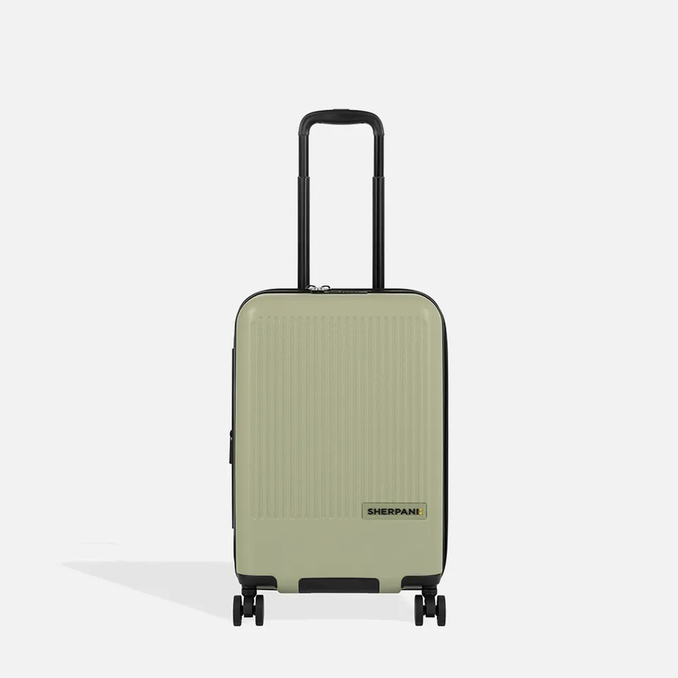 Sherpani Meridian 22" Carry-On
