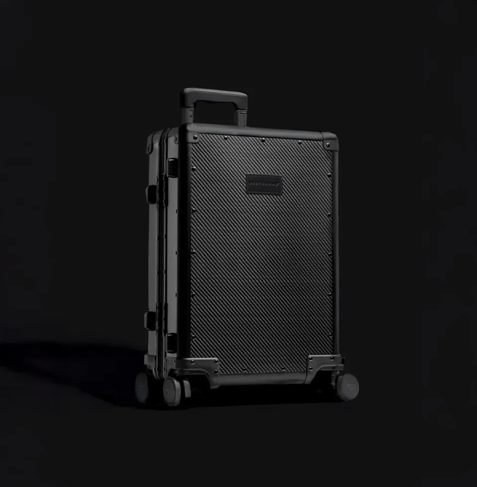 Skyborne B-2 Carbon Trunk Cabin 20