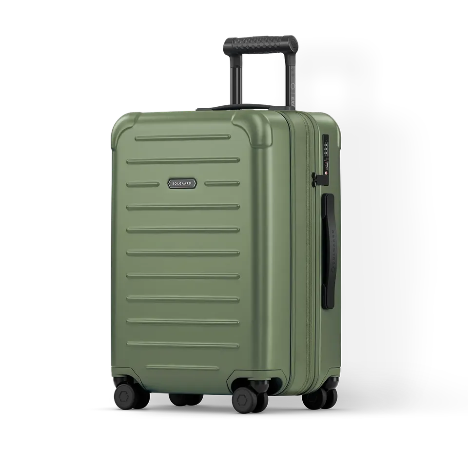 Solgaard Carry-On Closet Lite Expandable Medium