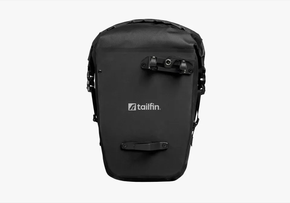 Tailfin Pannier 16L