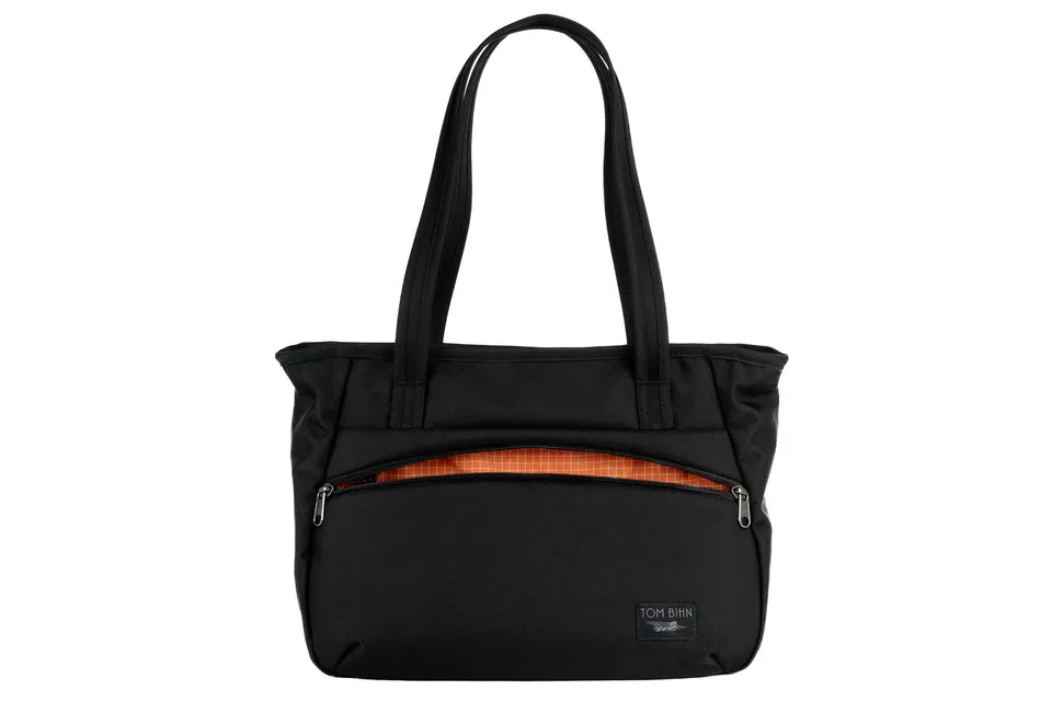Tom Bihn Nomad 11