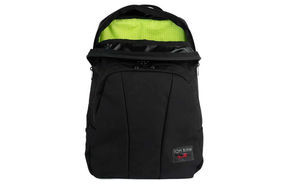Tom Bihn Paramour