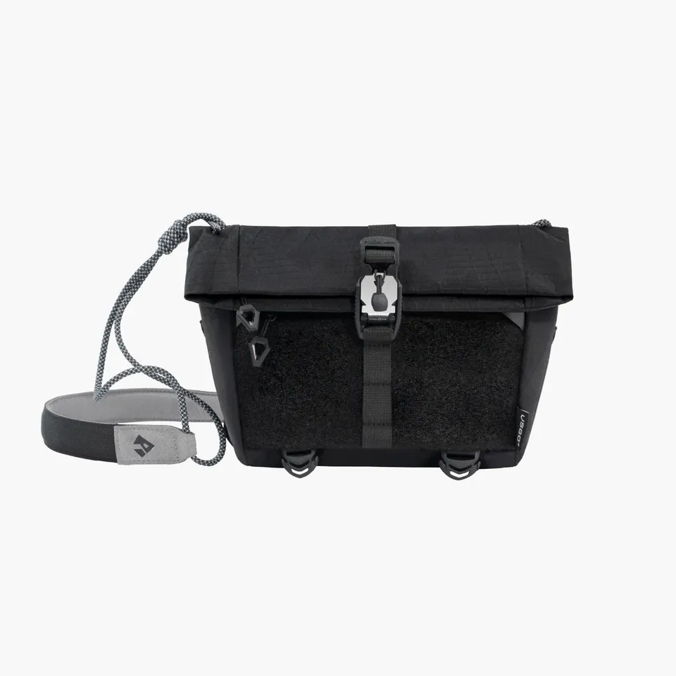 VSGO Black Snipe Urban Camera Sling Bag 3L
