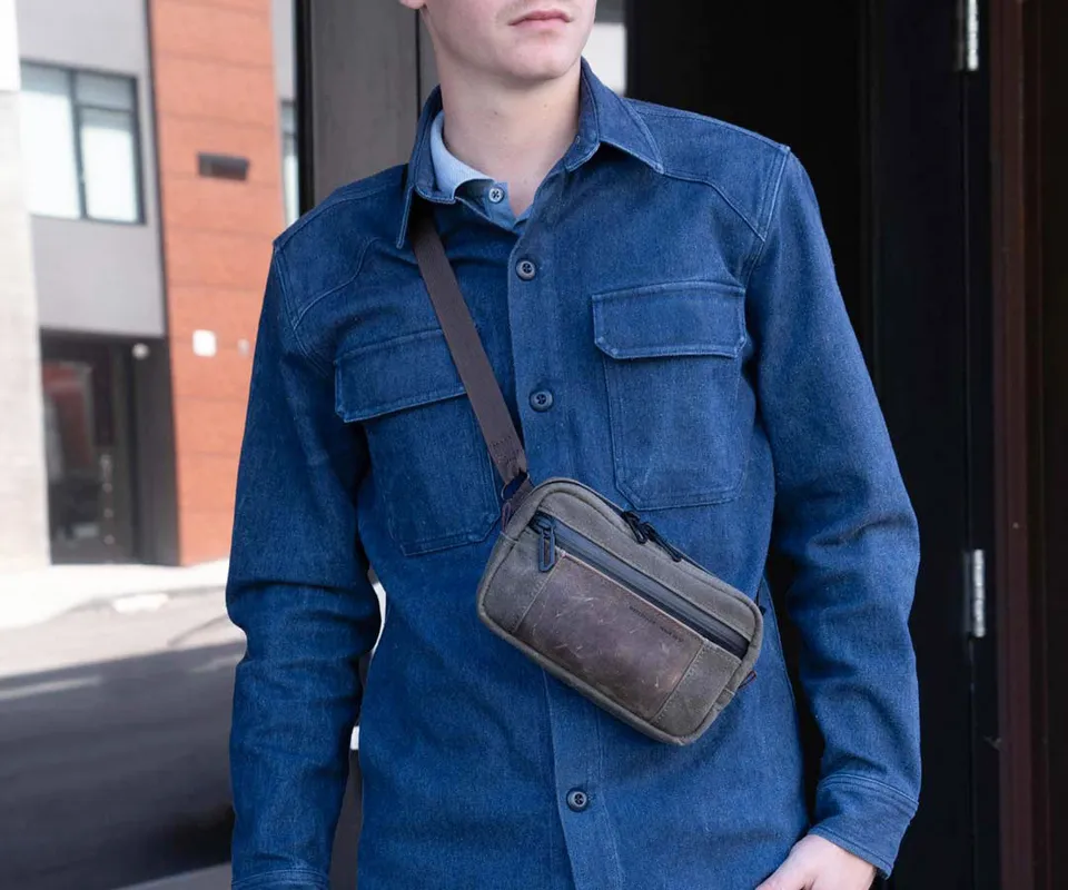 WaterField Designs Shinjuku Sling